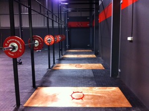 CrossFit Origin Pic 2 - Dedicated olympic lifting platforms Pendlay Elite plates bars