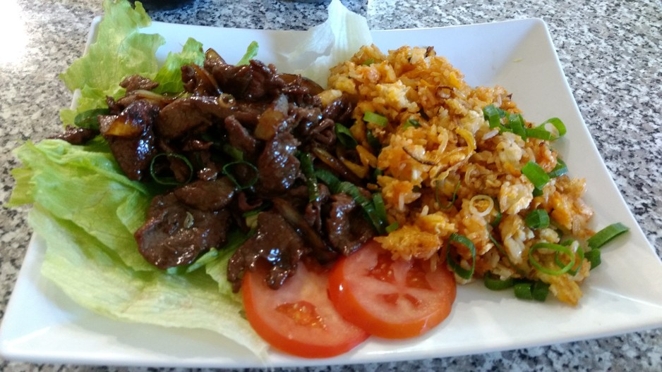 GB'S Cafe Pic 1 - The very excellent shaking beef with fried rice