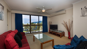 Coral Towers Holiday Suites Pic 3 - Deluxe 2Bedroom2Bathroom Apt