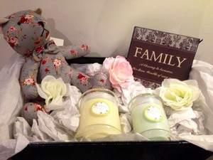 Scent Of Elegance Pic 2 - Large Hamper 50