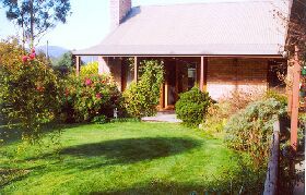 Canowindra Cottage Pic 1 - Canowindra Cottage