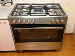 All Coast Plumbing And Gas Pic 2 - Free Standing Oven Gas Cooktop