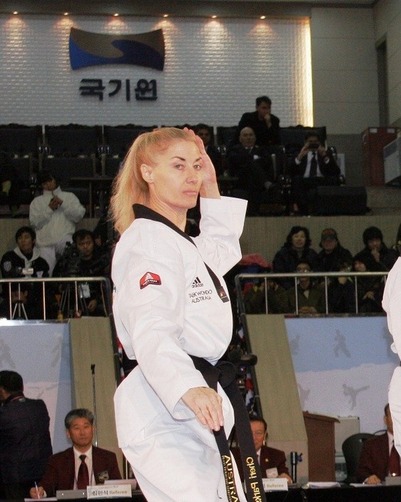 Swordsmen Martial Arts - Haidong Gumdo Pic 1 - Cheri Parks World Taekwondo Hanmadang Seoul Korea