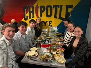 Chipotle Restaurant Pic 5