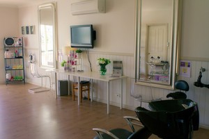 lavelle hair workroom Pic 5 - Salon