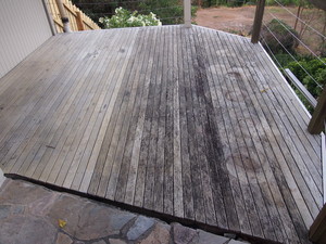 Double D's Carpentry Pic 5 - Old and run down decks