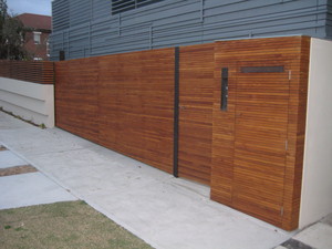 Bakker Built Pic 3 - Teak Clad Front Entry