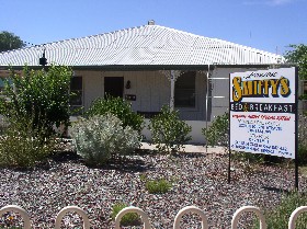 Loxton Smiffy's Bed & Breakfast Pic 1 - Loxton Smiffys Bed and Breakfast Loxton Riverland South Australia