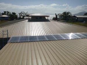 R.H. Roofing Pic 4 - Polycarbonate roof