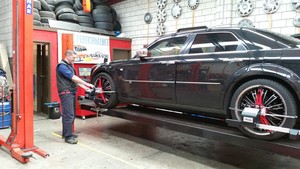 MR Car Performance Pty Ltd Pic 2 - Wheel Alignments A professional 4 wheel aligner easily customised for special old new vehicles up to 29