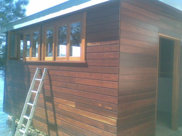 Fix-It Group Carpentry & Maintenance Pic 1 - timber boatshed