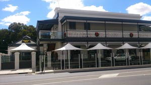 Kingsford Hotel Pic 3 - The Kingsford