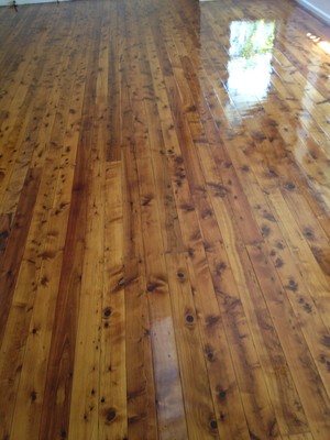 A2Z Floor Laying and Sanding Pic 3