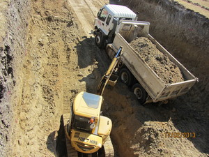 Don Barry's Bobcat Hire Pic 5