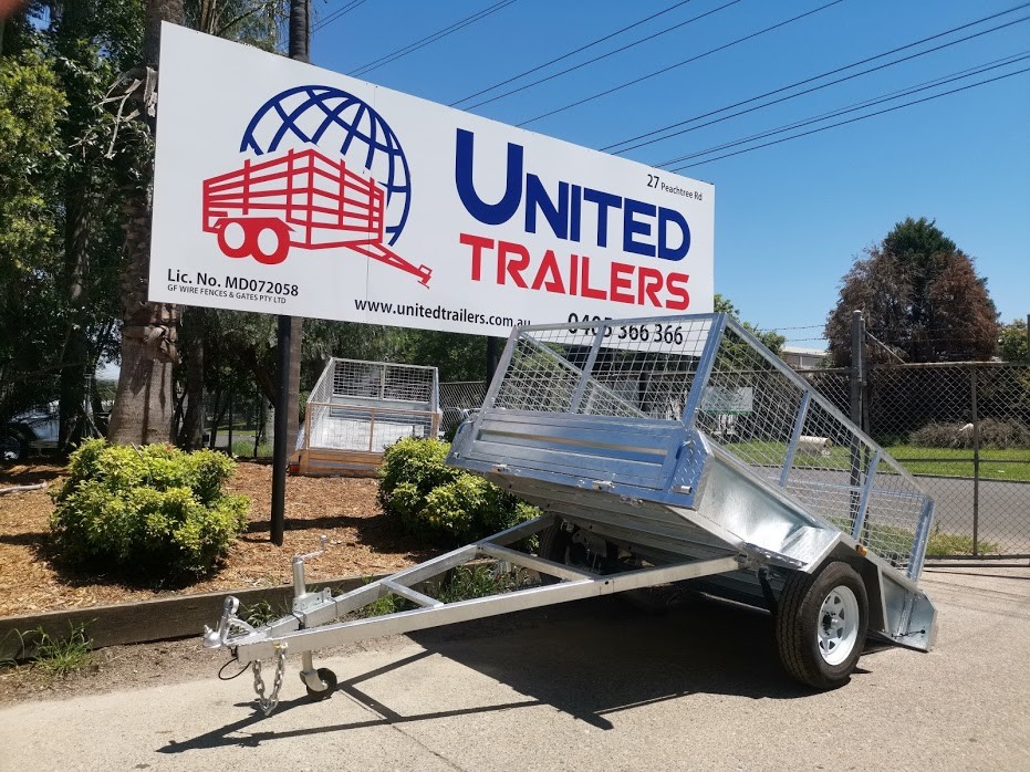 United Trailers Pic 1 - 8x5 Single Box Trailer with 600mm cage