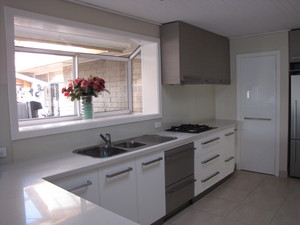 Andrew's Ocean Grove Kitchens Pic 3