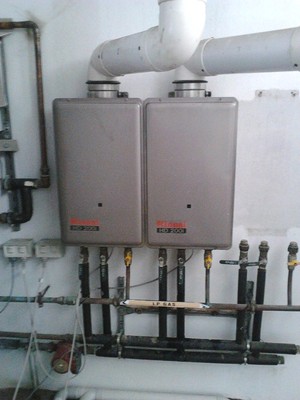 Tri Plumbing Services Pty Ltd Pic 2 - rinnai hot water servicing and installations