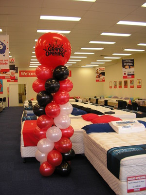 www.partyworks.com.au Pic 4 - BALLOON AIR COLOUMN