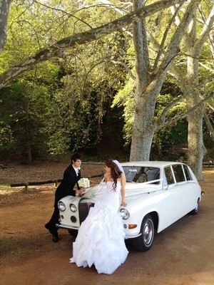 Absolutely Fabulous Wedding Cars Pic 3 - Royal Daimler