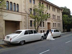 Absolutely Fabulous Wedding Cars Pic 5 - Royal Daimlers