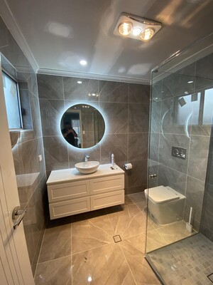 Dyad Air & Electrical Pic 3 - Bathroom lighting installation