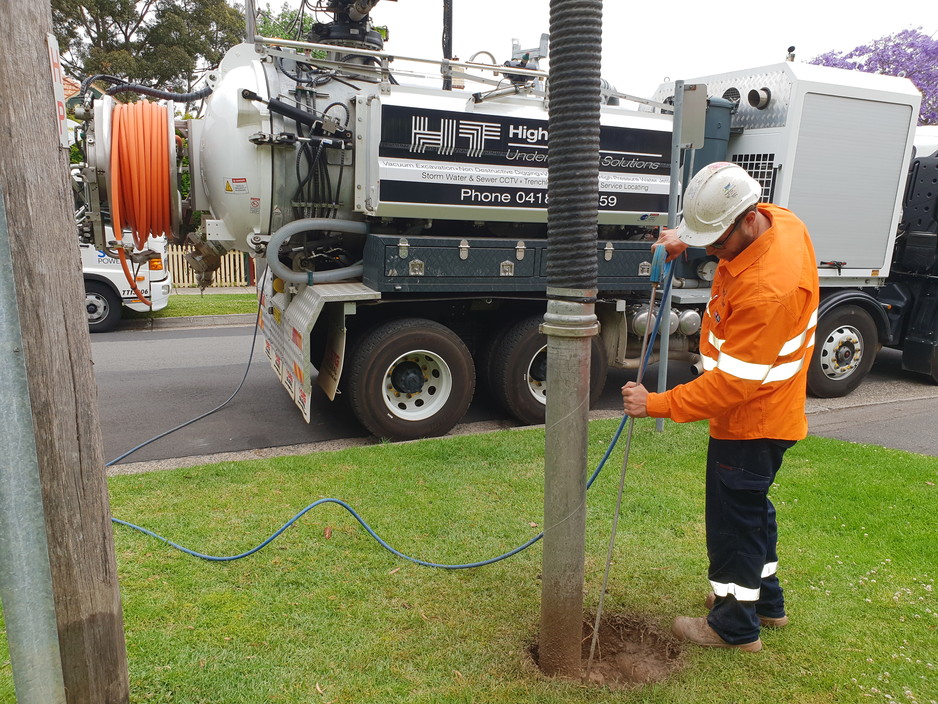 High Tech Underground Solutions Pic 1 - NonDestructive Digging Potholing Vacuum Excavation Hydro Excavation