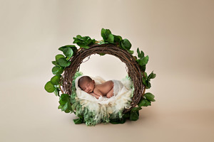 Veronica Molina Photography Pic 3 - Newborn photography session Calamvale