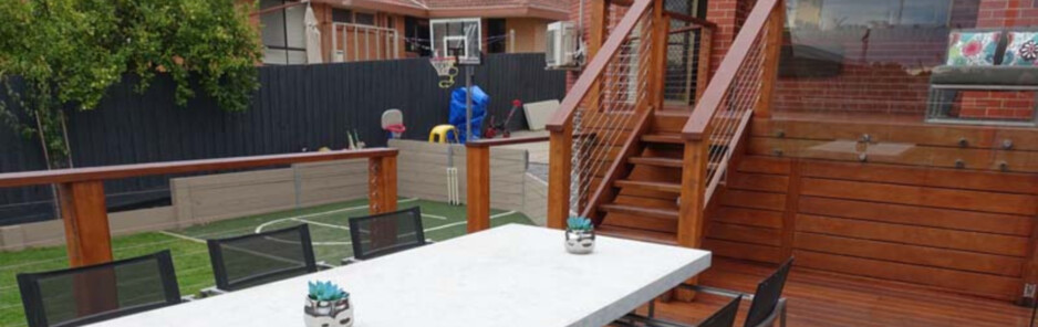 Deck It Out Decks and Pergolas Pic 1