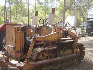 Machinery Parts Online Pic 3 - recent project bulldozer 308 v8 conversion