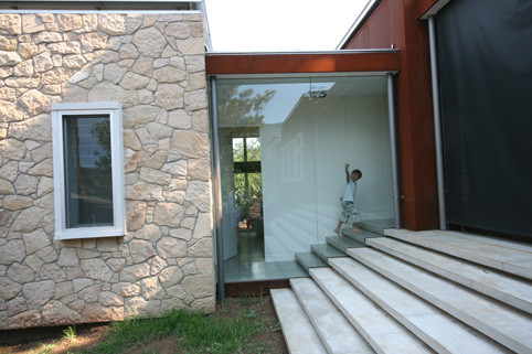 Roth Architects Pic 1