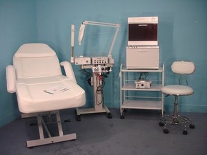 Microdermabrasion Machines and Facial Bed Pic 4 - Facial Equipment