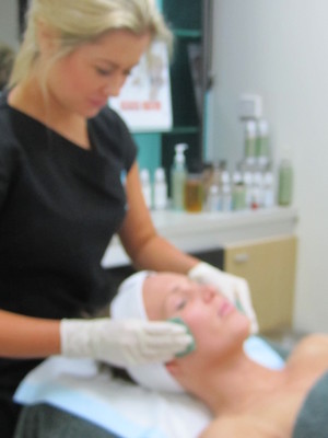 Cosmetic Refinement Clinic Pic 3