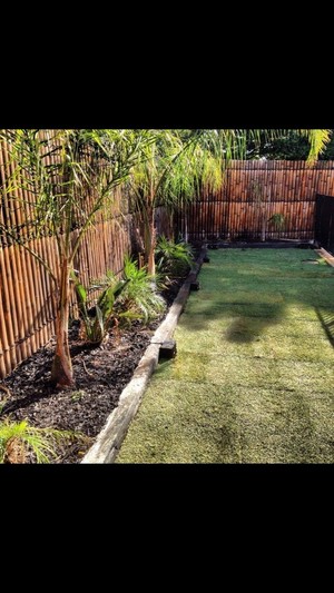 Mates Rates Landscaping and Garden Services Pic 3