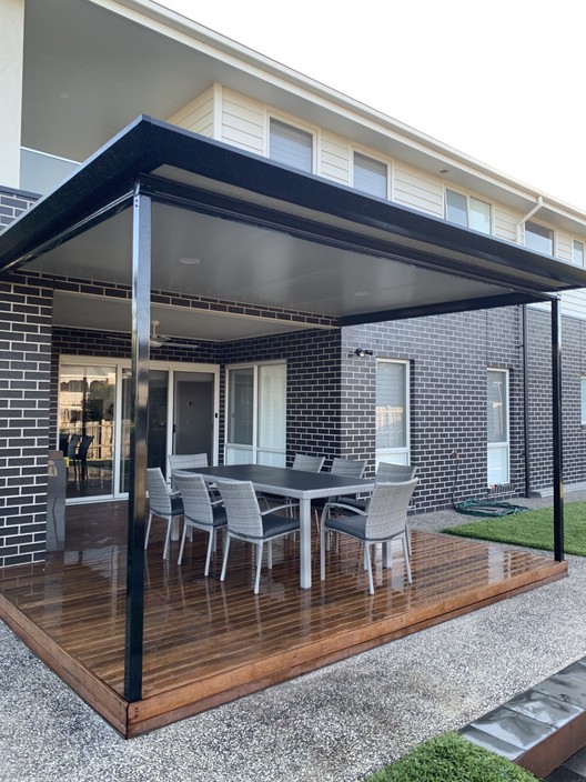 Melbournes Best Verandas Pic 1 - Flat Cooldek with downlight