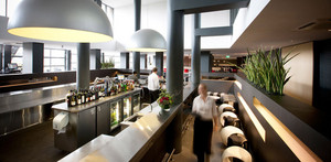 Bathurst Panorama Serviced Apartments Pic 5 - on site restaurant Bar