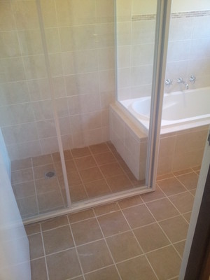 Sam Thompson Wall & Floor Tiling Pic 4