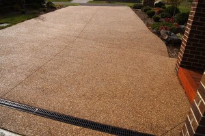 Clean-It Outdoor Solutions Pic 2 - Clean Seal Exposed Aggregate Looking new