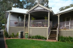 Steve Tapscott Painting & Maintenance Pic 5 - external the basin