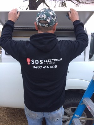 SDS Electrical Services Pic 3