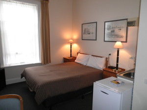 Princes Lodge Motel Pic 4 - Deluxe Room with ensuite