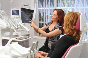 Dr Helen's Dental & Implant Studio Pic 2