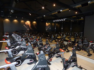 Sprinnt Pic 5 - Get fitter leaner and stronger at Sprinnt Best spinning classes bikes instructor and studio design