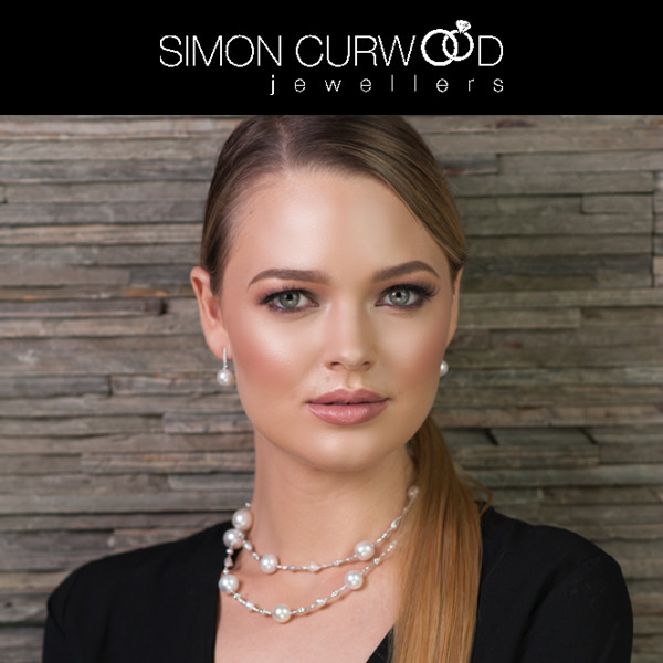 Simon Curwood Jewellers Pic 1