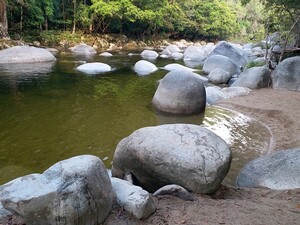 Mossman Gorge Centre Pic 2