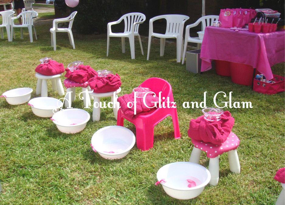 A Touch of Glitz and Glam Pic 1 - A TOUCH OF GLITZ AND GLAM PAMPER DAY SPA