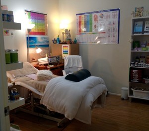 Into Harmony Health Services Pic 3 - Melanies beautiful clinic in Broadbeach awaits YOU