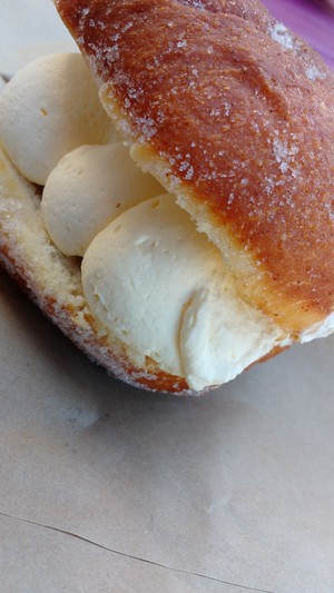 Home Grain Bakery Pic 3 - Mmmm love cream