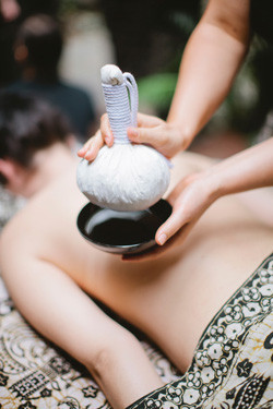 Ikatan Balinese Day Spa Pic 5 - Chi Massage Treatment