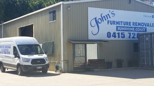 John's Furniture Removals Pic 2