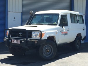 1300 TRUCKHIRE Pic 3 - 4WD Troop Carriers 5 and 11 seats 4WD Dual Cabs with Canopies4WD Single Cabs